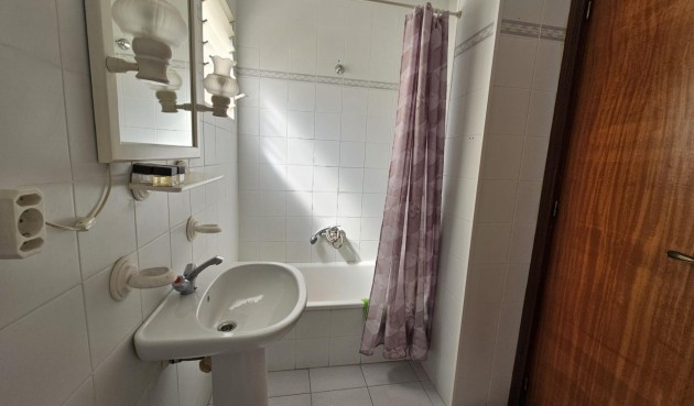 Brukt - Apartment -
Torrevieja - Centro