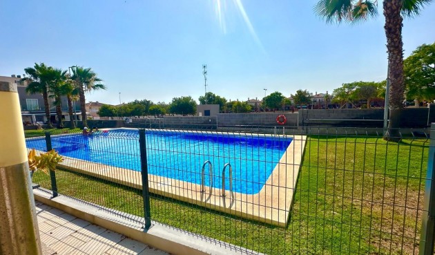 Brukt - Town House -
Torrevieja - aguas nuevas