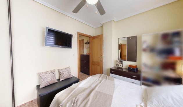 Brukt - Apartment -
Torrevieja - Estacion De Autobuses