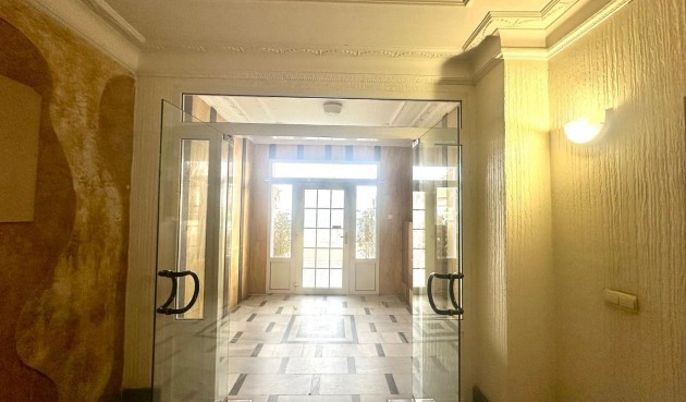 Brukt - Apartment -
Torrevieja - Centro