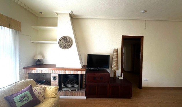 Brukt - Villa -
Cabo Roig - Costa Blanca