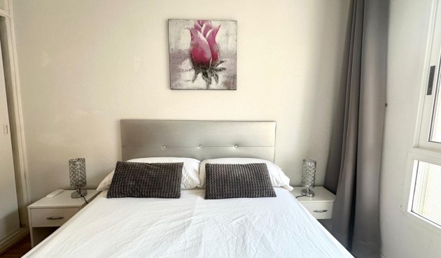 Brukt - Apartment -
Torrevieja - Acequion