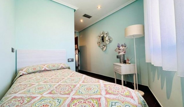 Brukt - Apartment -
Torrevieja - Estacion De Autobuses