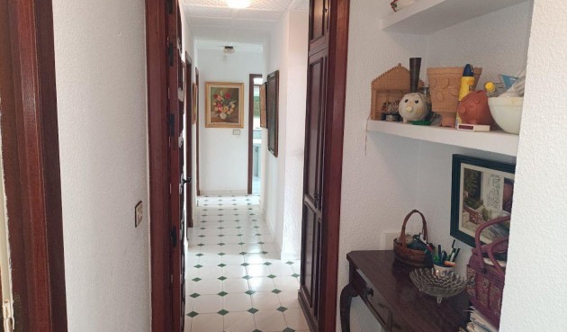 Brukt - Villa -
Orihuela Costa - Campoamor