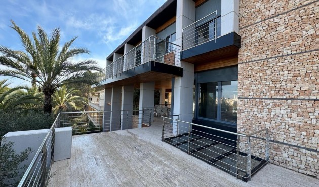 Brukt - Villa -
Orihuela Costa - Altos De Campoamor