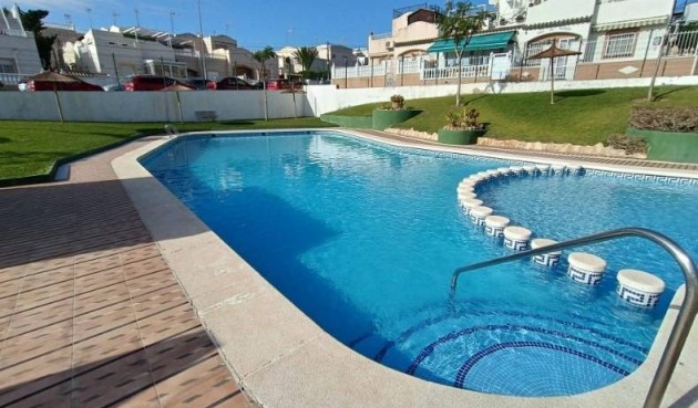 Brukt - Apartment -
Torrevieja - Los Balcones