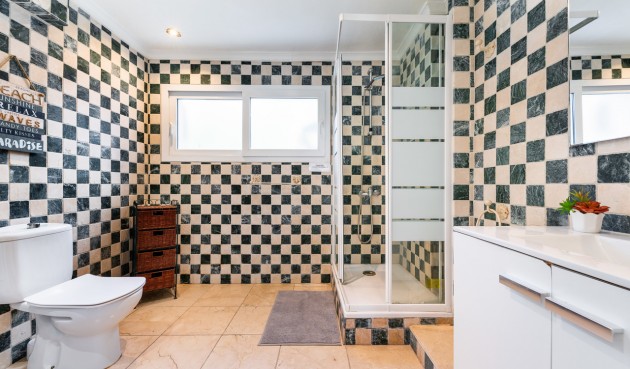 Brukt - Villa -
Dehesa de Campoamor - Costa Blanca