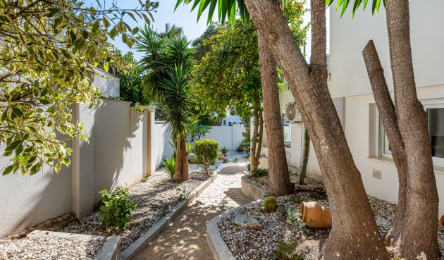 Brukt - Villa -
Dehesa de Campoamor - Costa Blanca