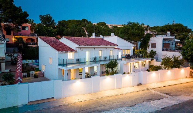 Brukt - Villa -
Dehesa de Campoamor - Costa Blanca