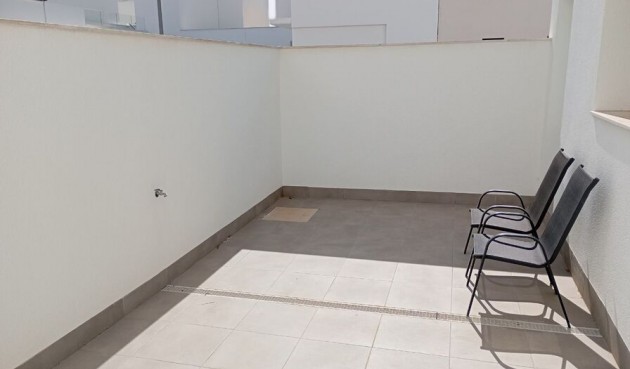 Brukt - Villa -
Daya Vieja - Costa Blanca