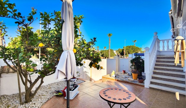 Brukt - Villa -
Ciudad Quesada - Costa Blanca