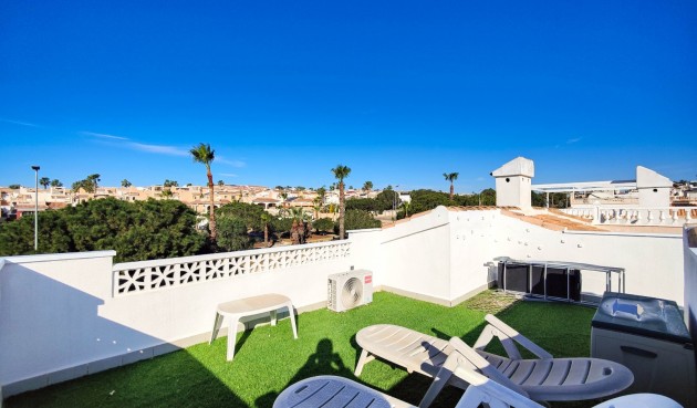 Brukt - Villa -
Ciudad Quesada - Costa Blanca