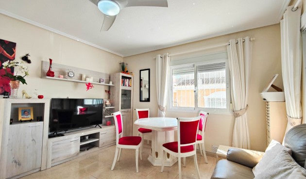 Brukt - Villa -
Ciudad Quesada - Costa Blanca