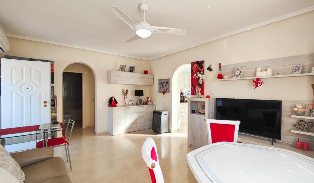 Brukt - Villa -
Ciudad Quesada - Costa Blanca