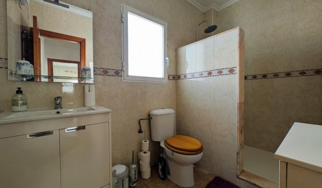 Reventa - Villa -
San Miguel de Salinas