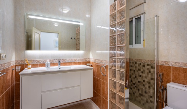 Brukt - Villa -
Bigastro - Inland