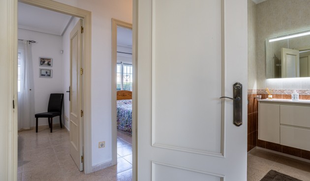 Brukt - Villa -
Bigastro - Inland