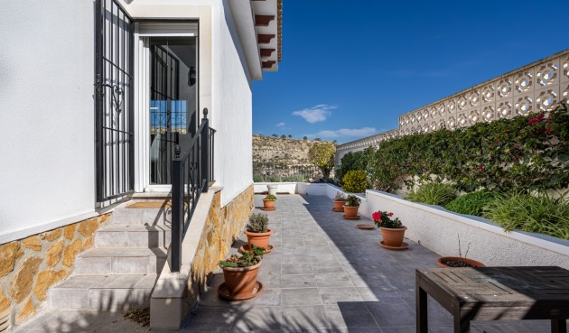 Brukt - Villa -
Bigastro - Inland