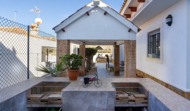 Brukt - Villa -
Bigastro - Inland