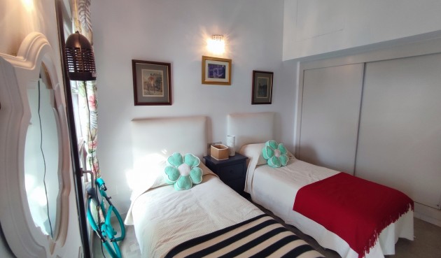 Brukt - Villa -
Peraleja Golf - Inland