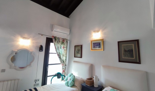 Brukt - Villa -
Peraleja Golf - Inland