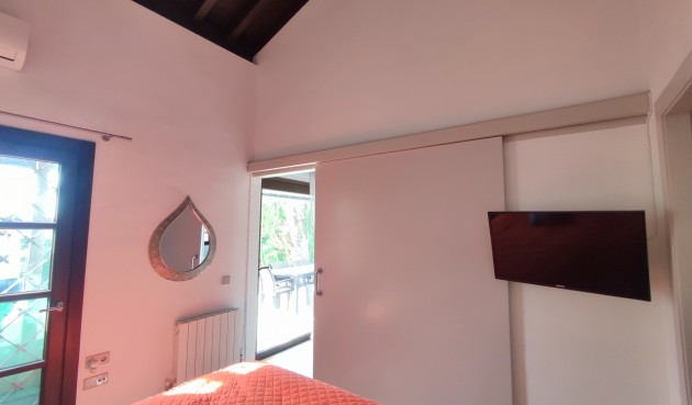 Brukt - Villa -
Peraleja Golf - Inland