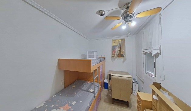 Brukt - Apartment -
Torrevieja - Estacion De Autobuses