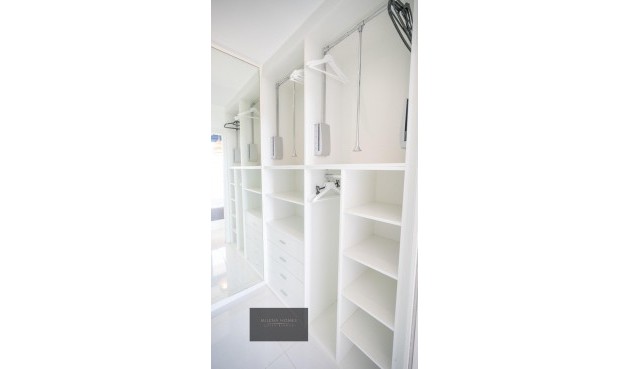 Brukt - Toppleilighet -
Torrevieja - Punta Prima