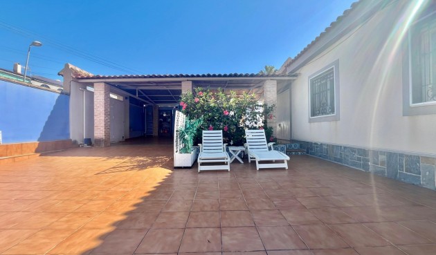 Brukt - Villa -
Torrevieja - Los Balcones - Los Altos del Edén