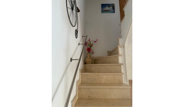 Brukt - Bungalow -
Orihuela Costa - Los Almendros-la Florida