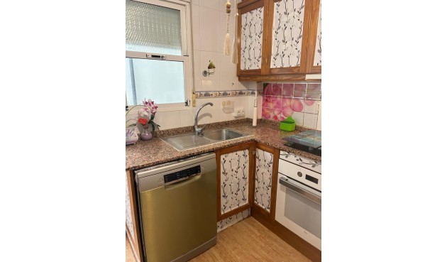 Brukt - Bungalow -
Orihuela Costa - Los Almendros-la Florida