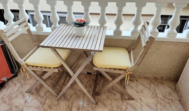 Brukt - Apartment -
Torrevieja - Estacion De Autobuses