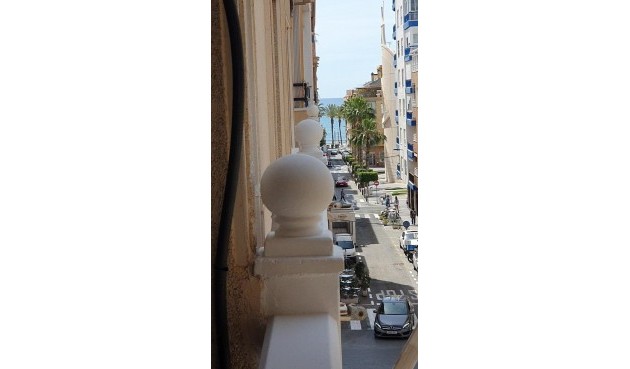 Brukt - Apartment -
Torrevieja - Estacion De Autobuses