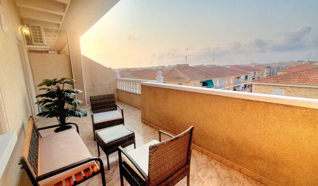 Brukt - Toppleilighet -
Torrevieja - Estacion De Autobuses