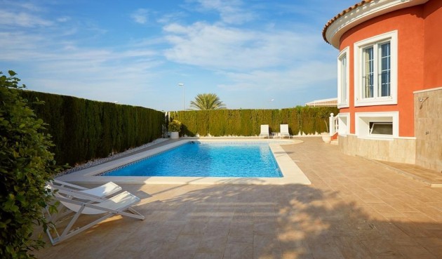 Brukt - Villa -
Rojales - Inland