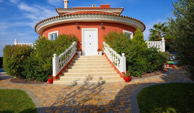 Brukt - Villa -
Rojales - Inland