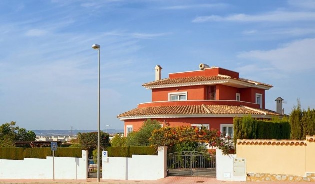 Brukt - Villa -
Rojales - Inland