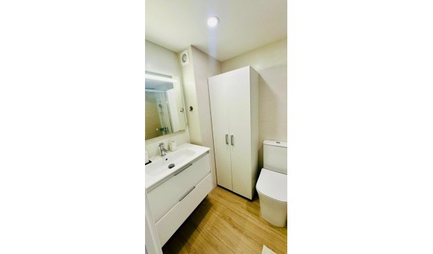 Brukt - Apartment -
Torrevieja - Costa Blanca