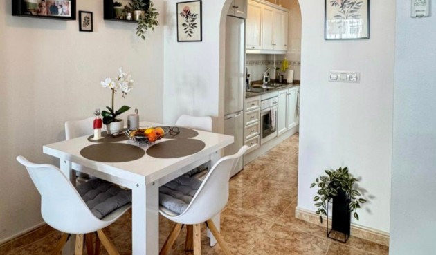 Brukt - Bungalow -
Orihuela Costa - Costa Blanca