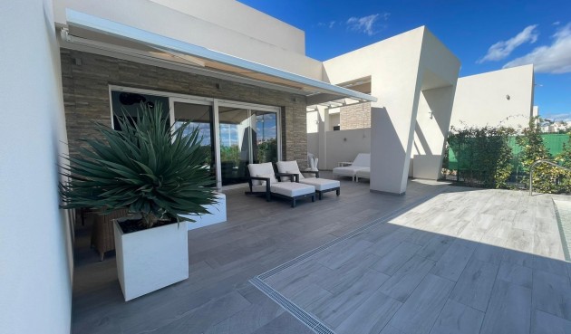 Brukt - Villa -
Algorfa - Club De Golf La Finca