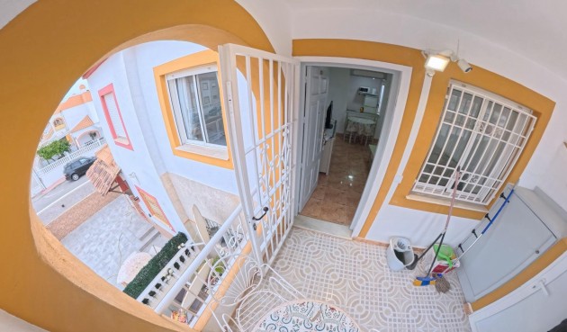 Brukt - Bungalow -
Torrevieja - El Limonar