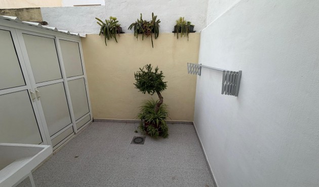 Resale - Duplex -
Lo Pagan - La Puntica