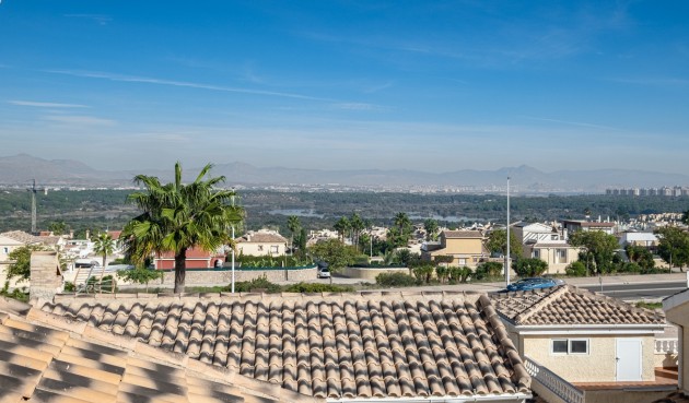 Brukt - Villa -
Santa Pola - Costa Blanca