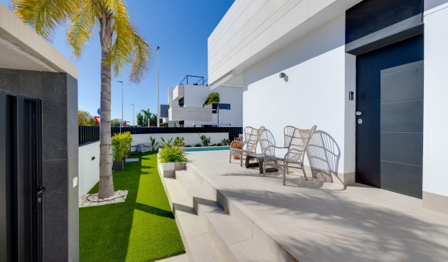 Brukt - Bungalow -
Pilar de la Horadada - Costa Blanca