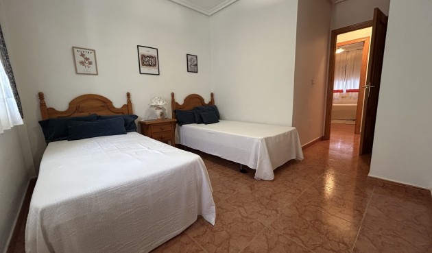 Brukt - Town House -
Torre de la Horadada - Costa Blanca