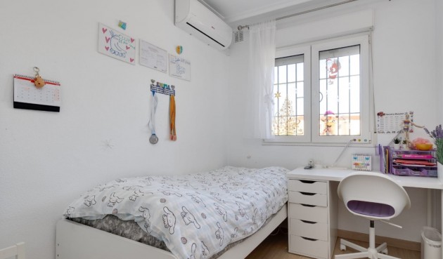 Brukt - Town House -
Torrevieja - Costa Blanca