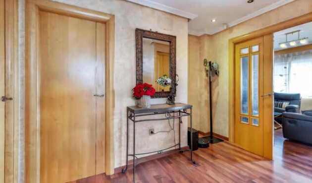 Brukt - Villa -
Torrevieja - aguas nuevas