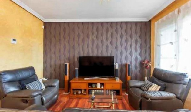 Brukt - Villa -
Torrevieja - aguas nuevas