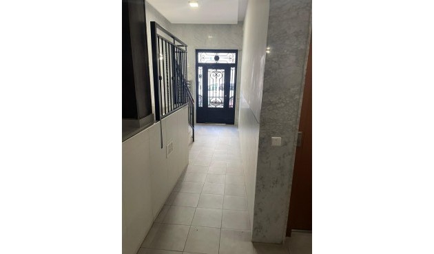 Reventa - Apartment -
Torrevieja - Costa Blanca