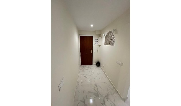 Reventa - Apartment -
Torrevieja - Costa Blanca